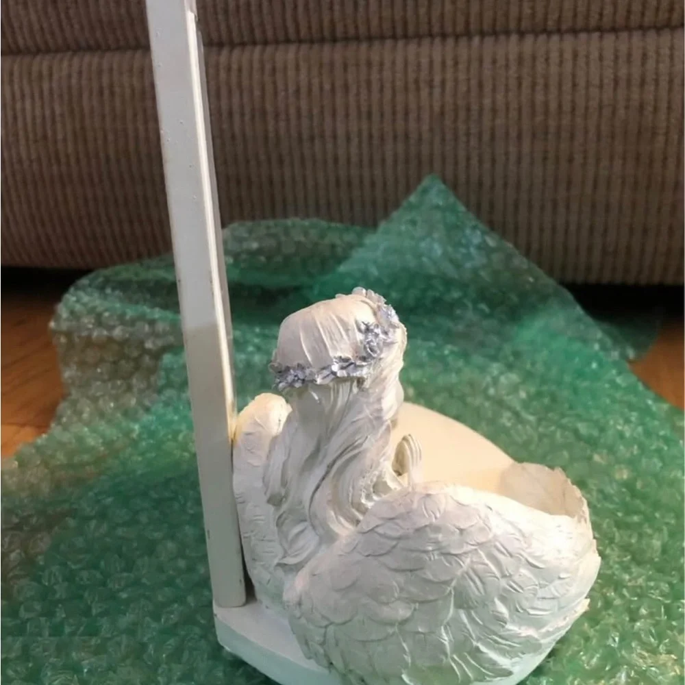 The Angel Of “Remembering” Photo Frame Tea light Candle Holder Figurine 8.5